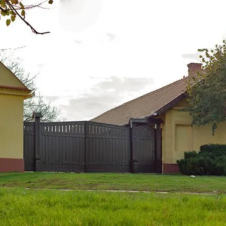 Antiklak Doboz